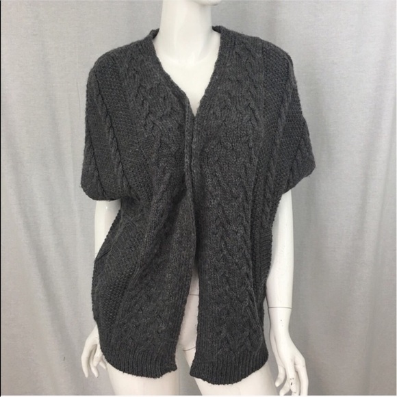 SOLD Small XXI Forever 21 Wool Blend Vest Cardigan - Picture 8 of 8